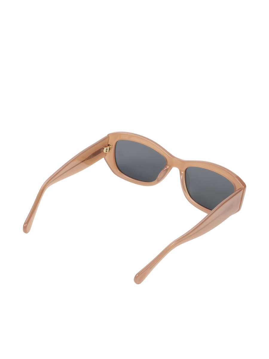 THE DIAZ | NUDE