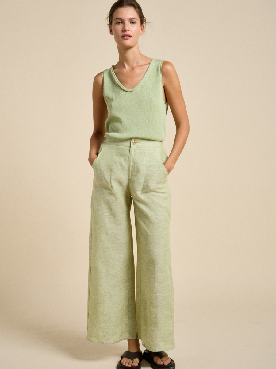 Scoop Spring Tank