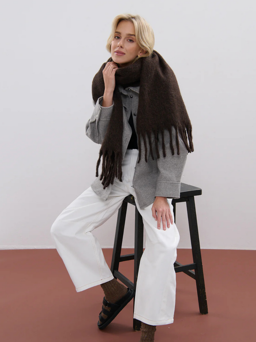 Betty Wool Plain Fluffy Scarf | Brown