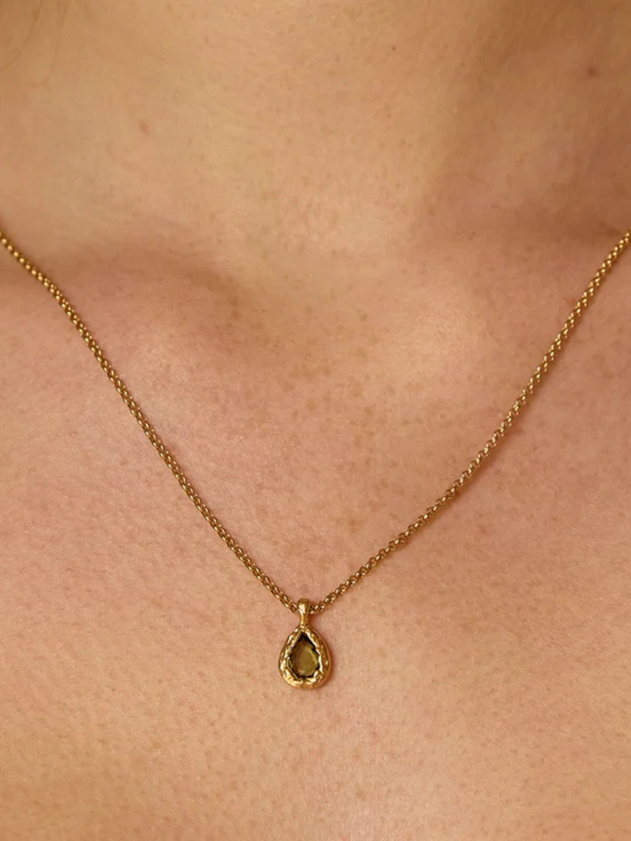 Lysia Dark Green Necklace
