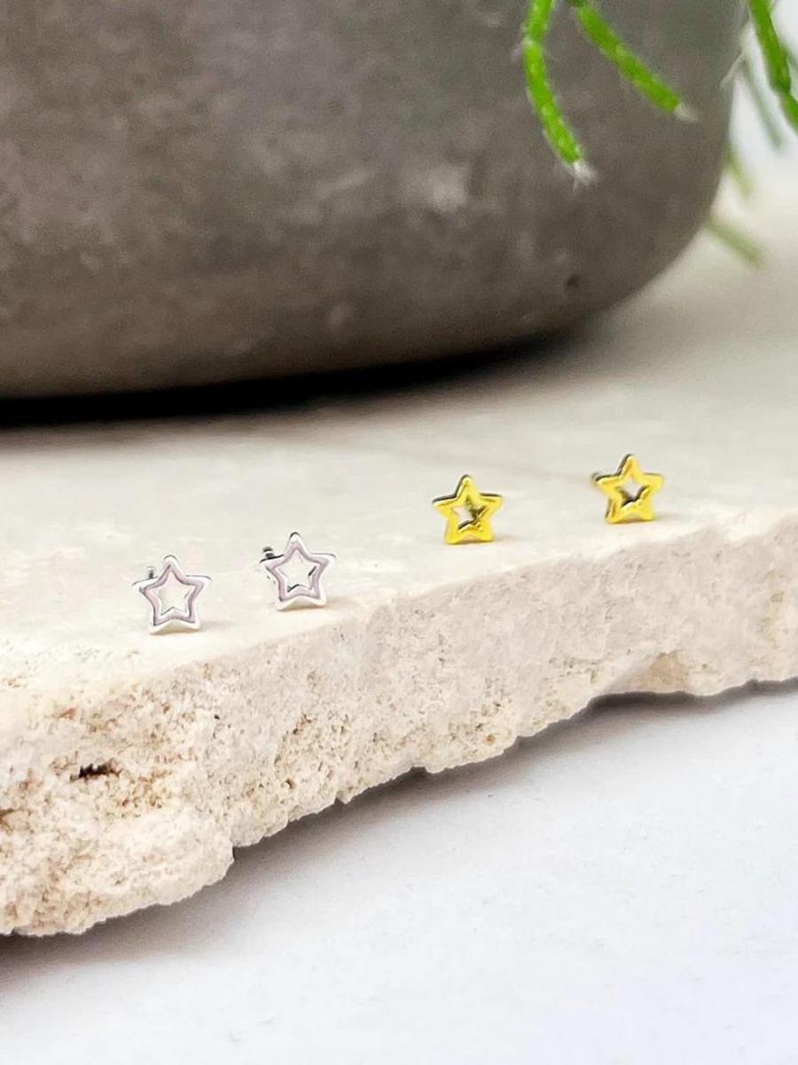Twinkle Star Earrings