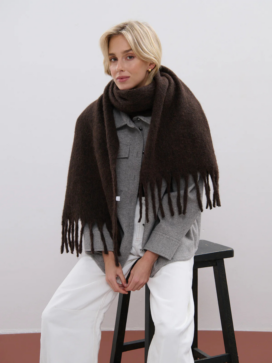 Betty Wool Plain Fluffy Scarf | Brown
