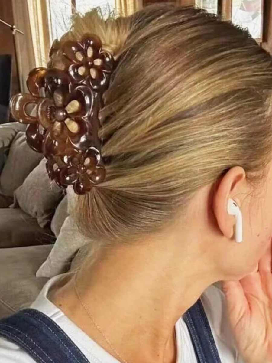 Daisy Floral Hair Claw Clip