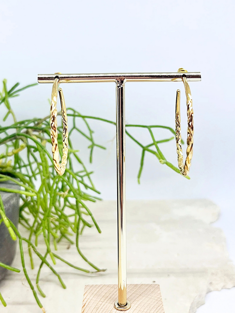Daniela Hoop Earrings | Gold