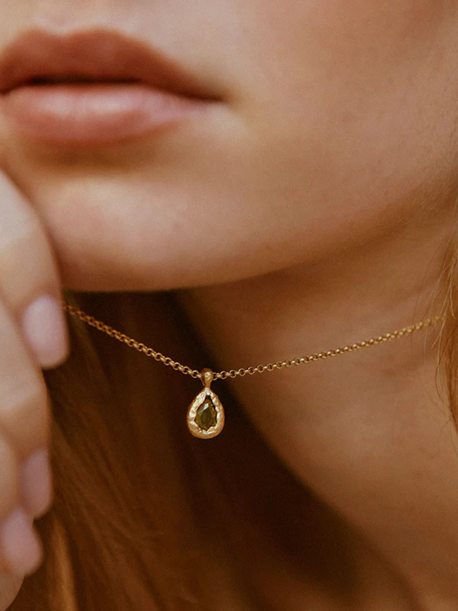 Lysia Dark Green Necklace