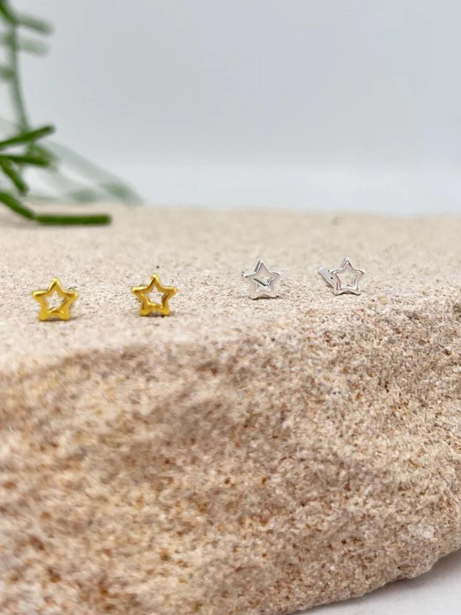 Twinkle Star Earrings