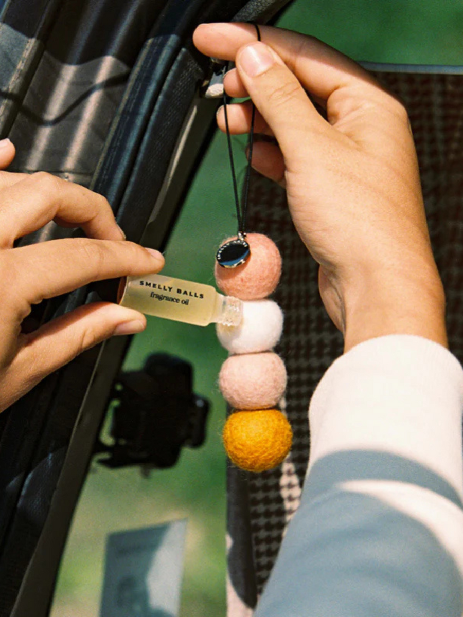 Sun Seeker Smelly Balls With Coconut + Lime Fragrance