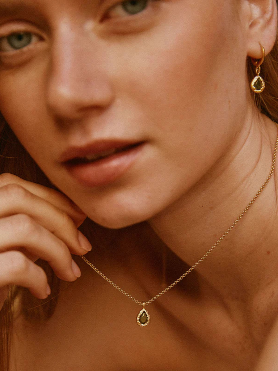Lysia Dark Green Necklace