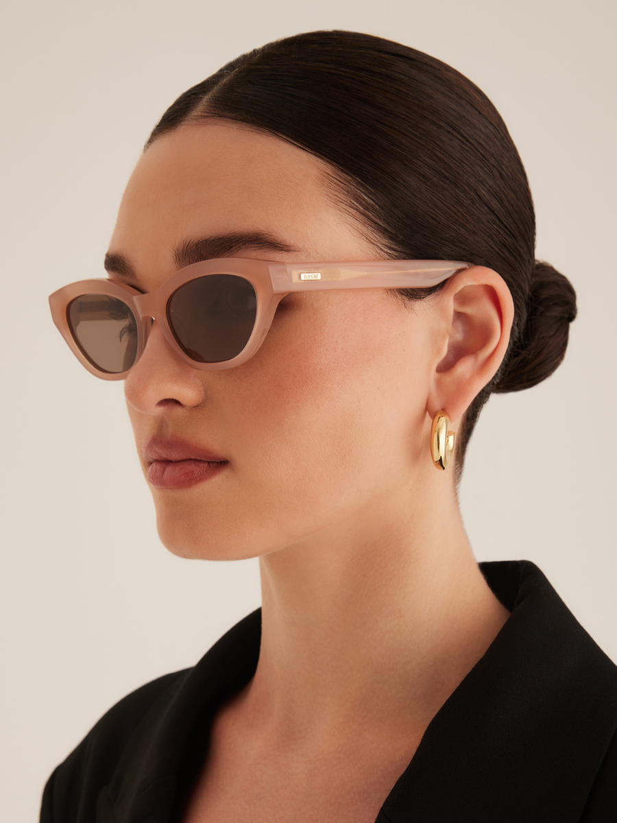 THE WINSLET | OPAL BEIGE-CHAMPAGNE
