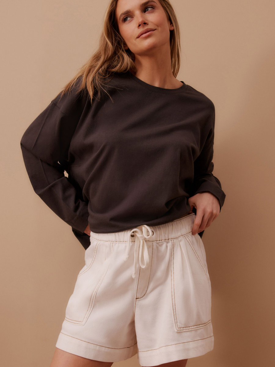 Darcy Relaxed Everyday Short | Ecru