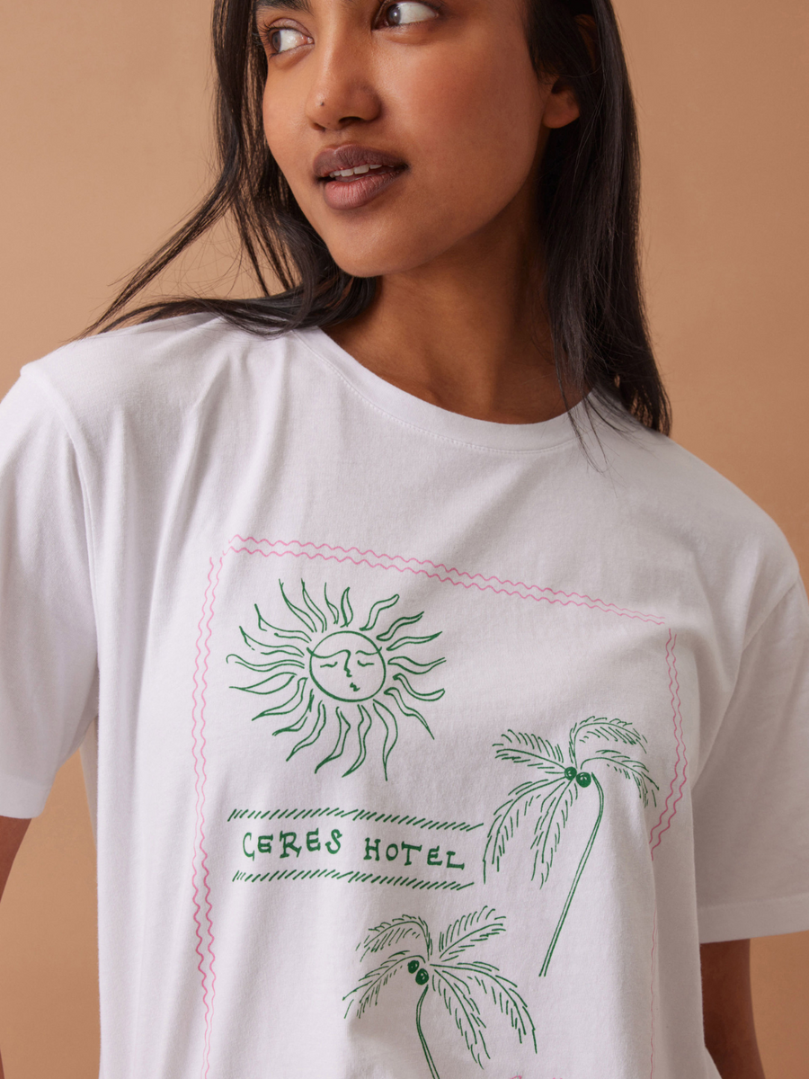 Stevie Slouchy Tee | Ceres Hotel