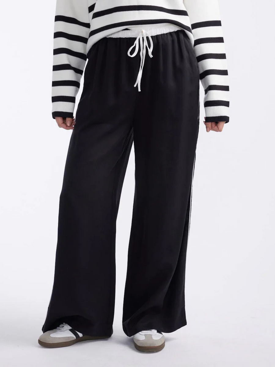 Lottie Pant