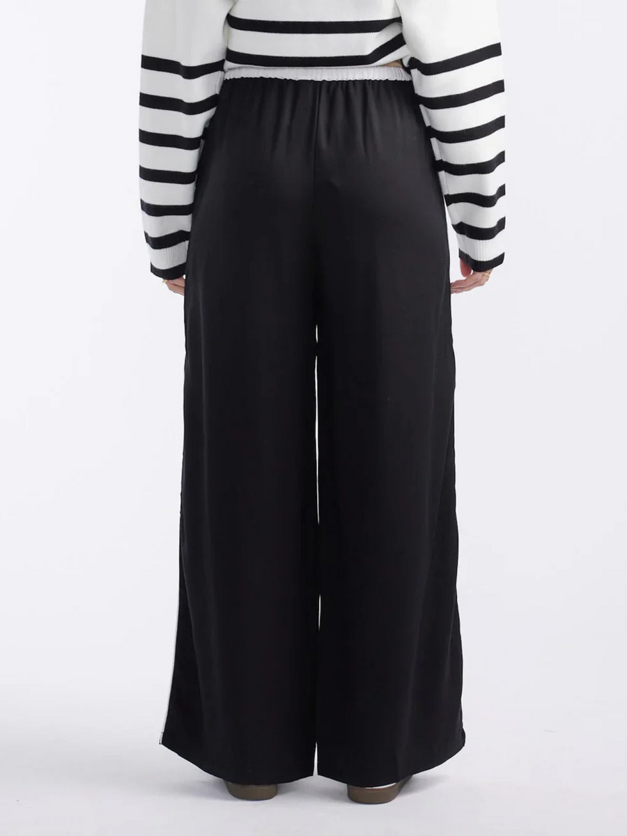 Lottie Pant