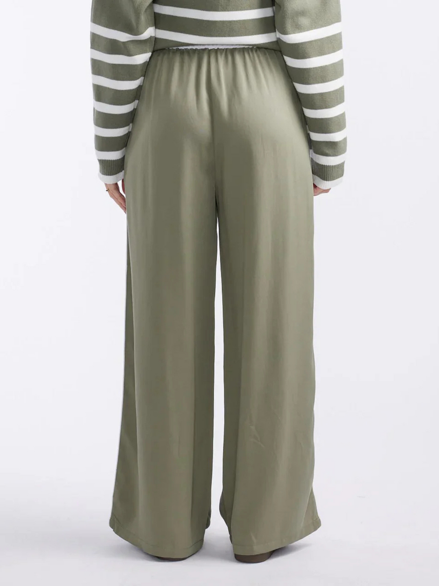Lottie Pant
