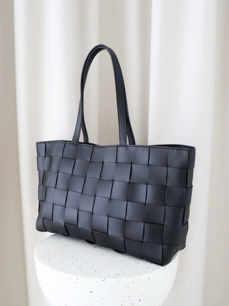 Nelly Woven Tote Bag | Black