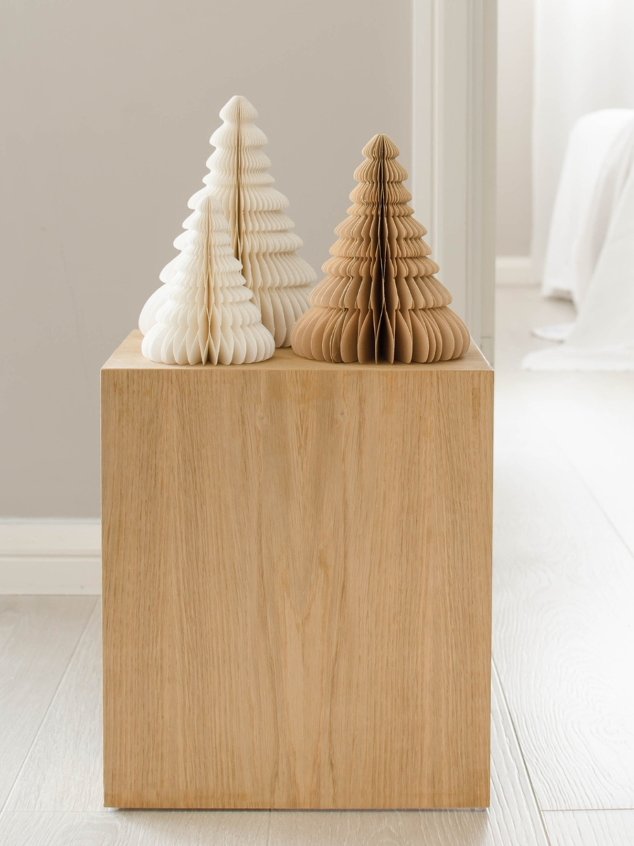 Tree Standing | Flaxseed 20cm