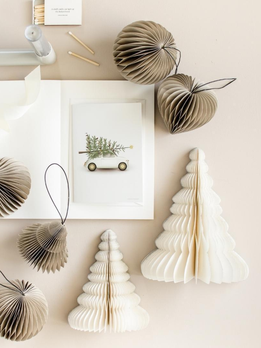 Tree Standing | Off-White 15cm